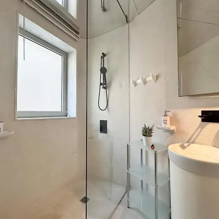 Flat In Luxury Complex Appartamento Sliema